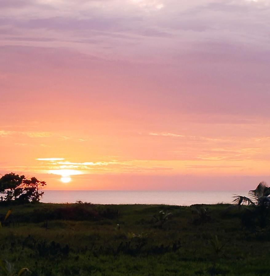 Casa Frente Para O Mar Nova Viçosa エクステリア 写真
